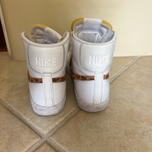 Nike womens high top blazers - Picture 2 of 5